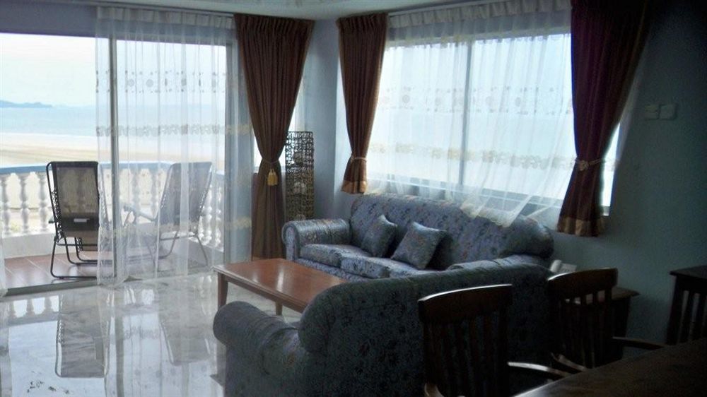 Sanctuary Resort - Apartment Hotel Чератинг Экстерьер фото
