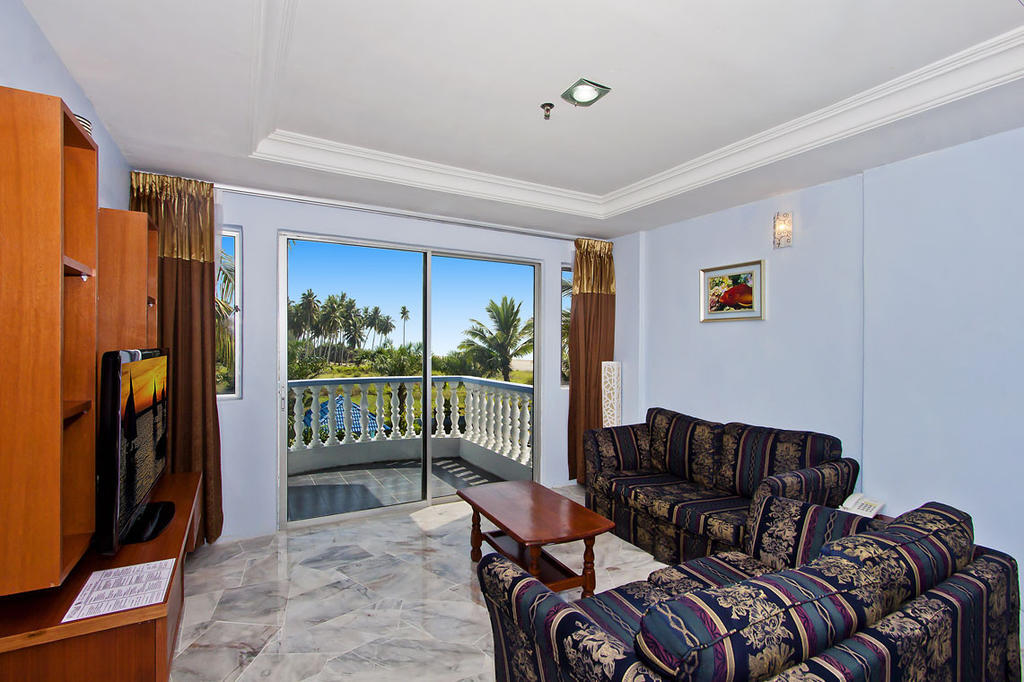 Sanctuary Resort - Apartment Hotel Чератинг Экстерьер фото